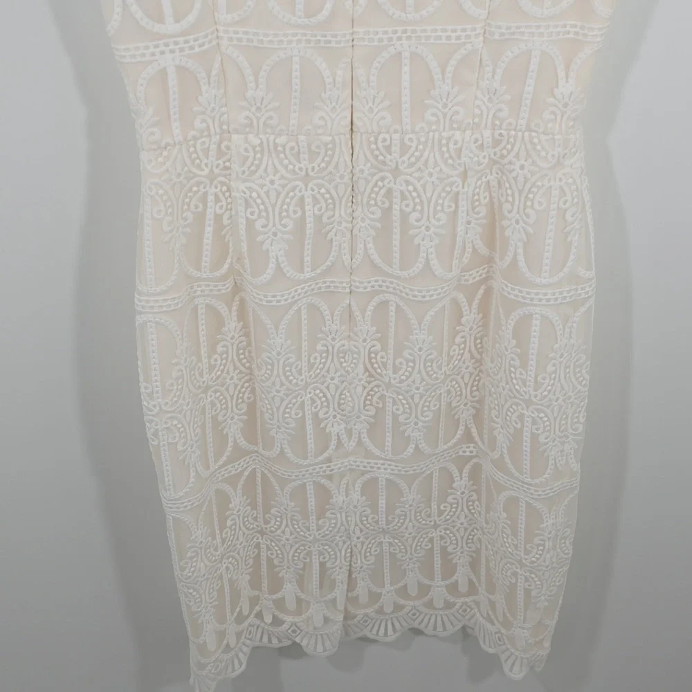 {Katherine Kelly} NWT Drea Off White Lace Dress - Size 2 - Picture 10 of 15